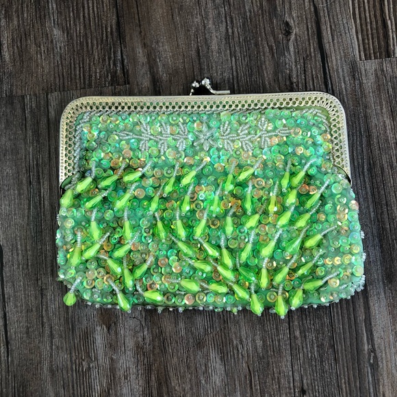 Vintage Beaded Clutch - Picture 4 of 4